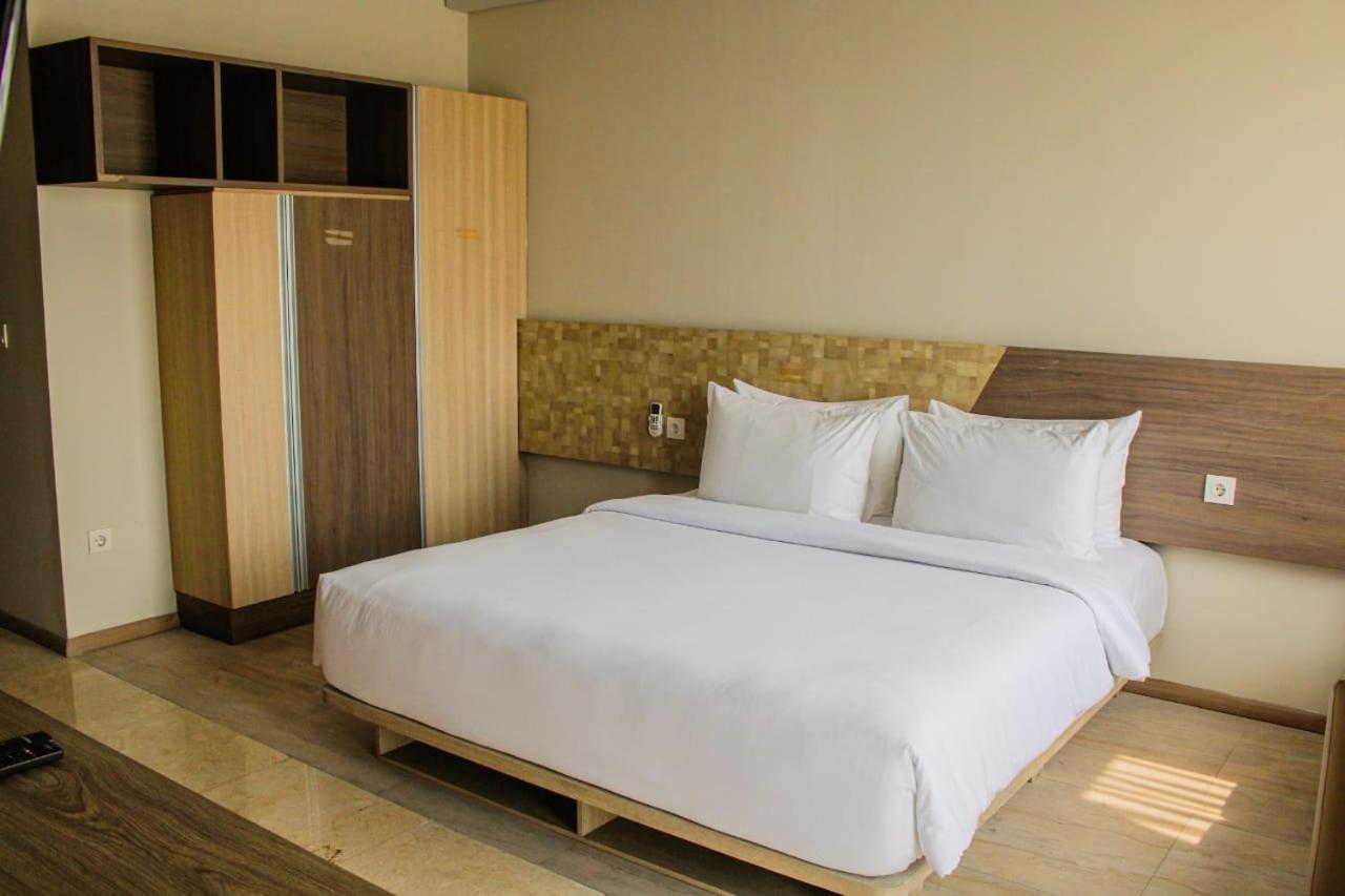 Graha Makara Suite Hotel & Residence 시카랑 외부 사진